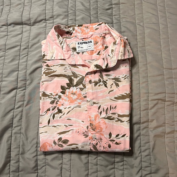 Pink Flowered Button down - Picture 2 of 3